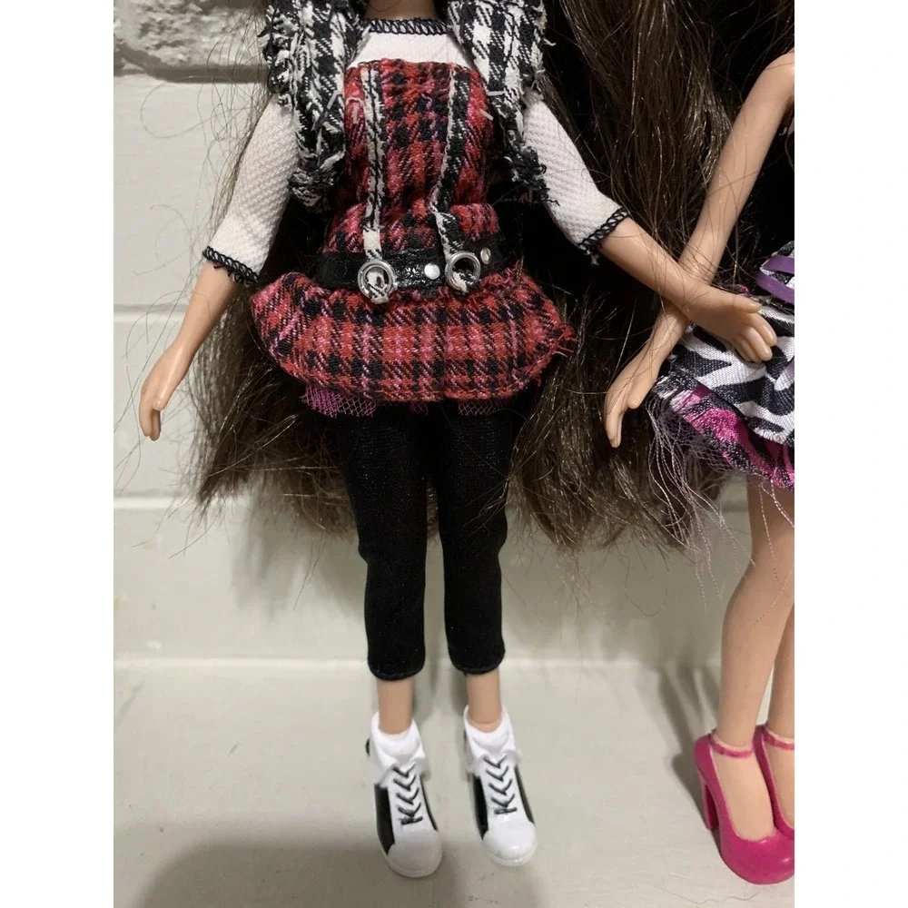 Bratz Twins Roxxi & Phoebe 10th‎ Anniversary Original Outfis